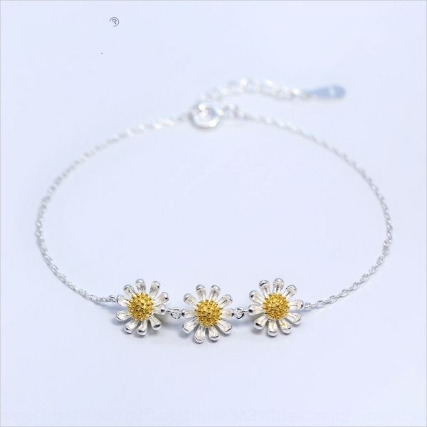 eloge s925 silver girl small fresh three autumn chrysanthemum flower female sweet bracelet bracelet jewelry girl s0193 szvql, Golden;silver
eloge s925 silver girl small fresh three autumn chrysanthemum flower female sweet bracelet bracelet jewelry girl s0193 szvql, Golden;silver