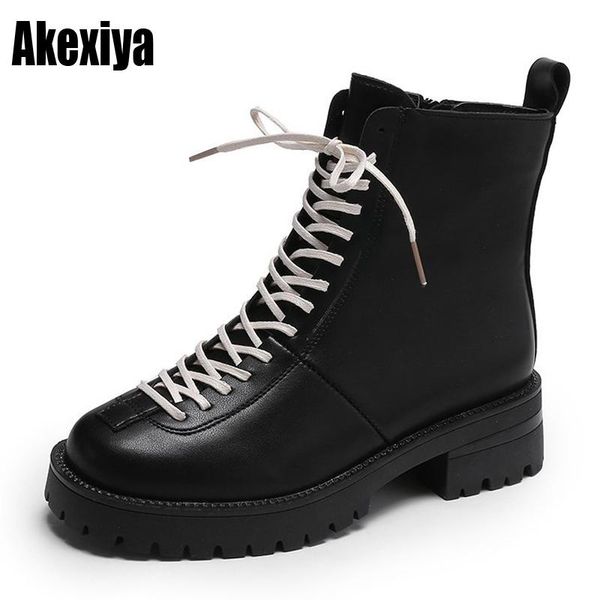 white black pu leather ankle boots women autumn winter round toe lace up shoes woman fashion motorcycle platform botas p253 
white black pu leather ankle boots women autumn winter round toe lace up shoes woman fashion motorcycle platform botas p253
