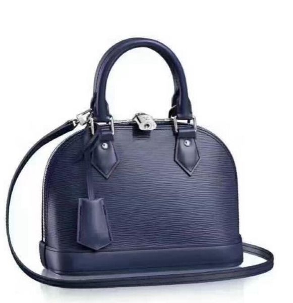 25x19x12cmnew alma bb ipe classic bags quality check high shoulder women genuine shell leather handbags brand designer famous bag bag bheki, Red;black
25x19x12cmnew alma bb ipe classic bags quality check high shoulder women genuine shell leather handbags brand designer famous bag bag bheki, Red;black