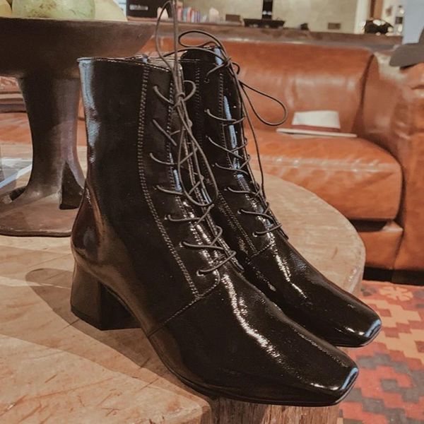 fashion women square toe patent leather ankle boots block med heels high ladies shoes lace up motorcycle biker leather boots, Black
fashion women square toe patent leather ankle boots block med heels high ladies shoes lace up motorcycle biker leather boots, Black