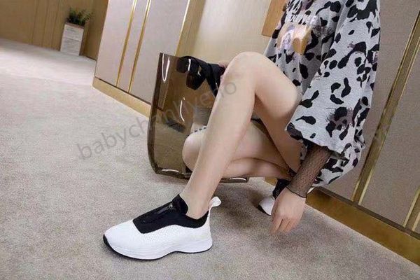 fashion new high-quality technology luxurys design letters casual shoes lovers low-sneakers retro diagonal letters casual shoes
fashion new high-quality technology luxurys design letters casual shoes lovers low-sneakers retro diagonal letters casual shoes