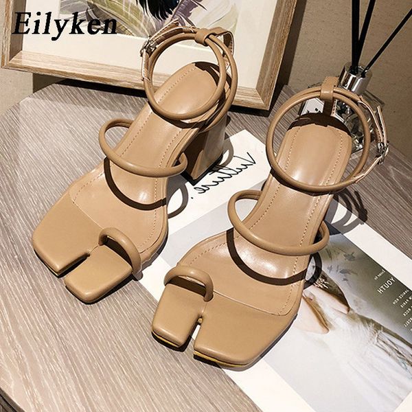 eilyken 2020 new design square toe high heel sandals summer outdoor dress shoes ladies elegant sandals ankle strap ladies shoes y200702, Black
eilyken 2020 new design square toe high heel sandals summer outdoor dress shoes ladies elegant sandals ankle strap ladies shoes y200702, Black
