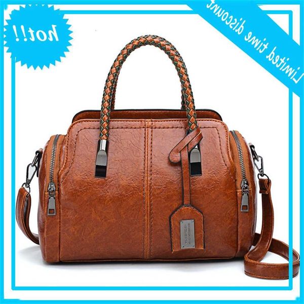 new fashion single shoulder vintage luxury pu soft leather tasks women travel handbags great capacity dead for girls 
new fashion single shoulder vintage luxury pu soft leather tasks women travel handbags great capacity dead for girls