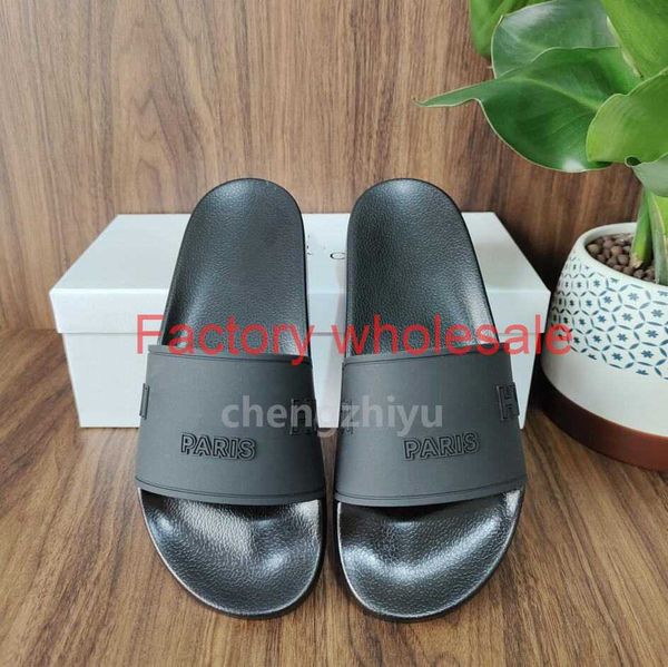 mens womens summer rubber sandals beach slide fashion scuffs slippers three-dimensional font indoor shoes size 36-45 with box, Black
mens womens summer rubber sandals beach slide fashion scuffs slippers three-dimensional font indoor shoes size 36-45 with box, Black