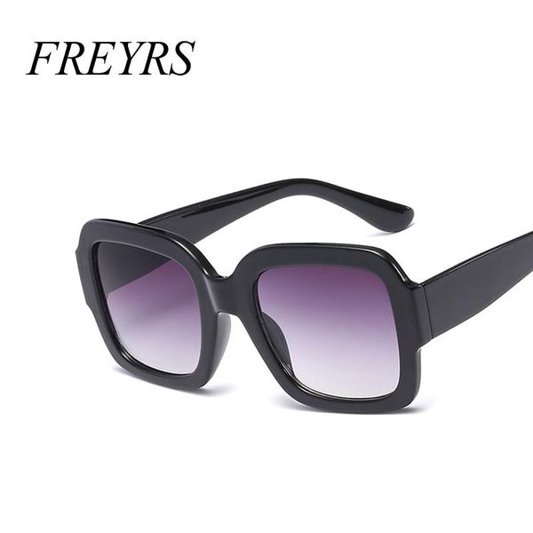 sunglasses 2021 est oversized square women designer red green sun glasses female vintage shades eyewear 5126, White;black
sunglasses 2021 est oversized square women designer red green sun glasses female vintage shades eyewear 5126, White;black