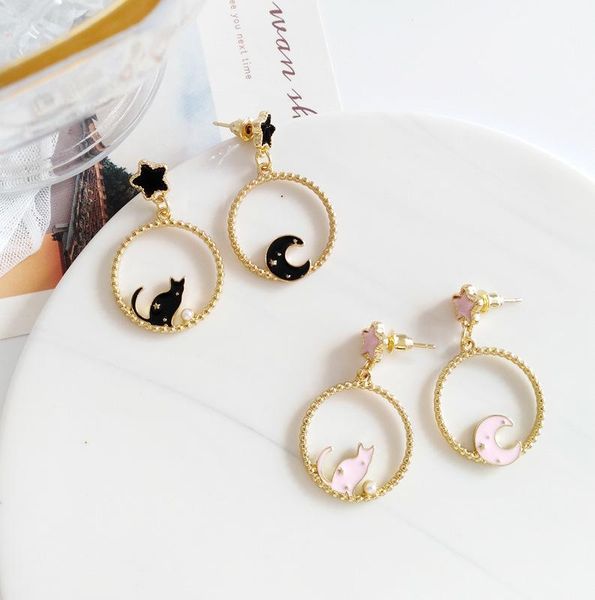 2021 new brand design hand made hollow cat earrings minimalist atmospheric temperament earrings gift for women., Silver
2021 new brand design hand made hollow cat earrings minimalist atmospheric temperament earrings gift for women., Silver