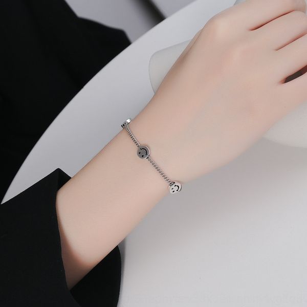 mwfxs улыбка s925 sterling 38dim старые ins девочек корейский браслет личности студента браслет серебряный, Golden;silver
mwfxs улыбка s925 sterling 38dim старые ins девочек корейский браслет личности студента браслет серебряный, Golden;silver
