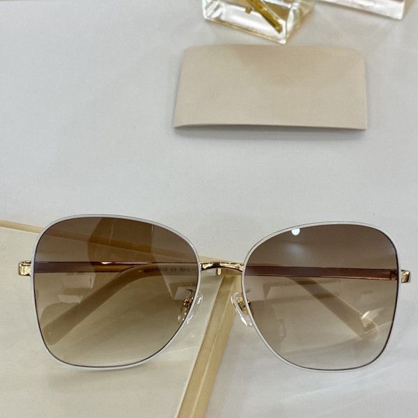 new gg0706s fashion design sunglasses connected lens big size oval frame with small rivets gg0706 mask sunglasses popular goggle quality
new gg0706s fashion design sunglasses connected lens big size oval frame with small rivets gg0706 mask sunglasses popular goggle quality