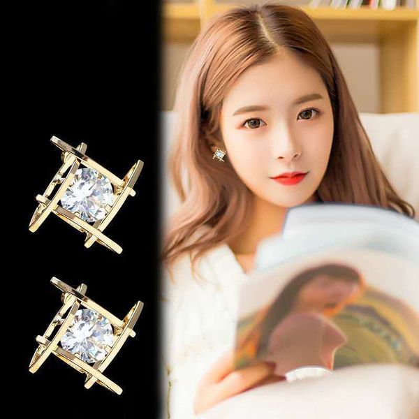 925 серебряная игл модный алмаз zircon ушные шпильки женские корейские формы глаз меньшинство простые элегантные дикие серьги женские, Golden
925 серебряная игл модный алмаз zircon ушные шпильки женские корейские формы глаз меньшинство простые элегантные дикие серьги женские, Golden