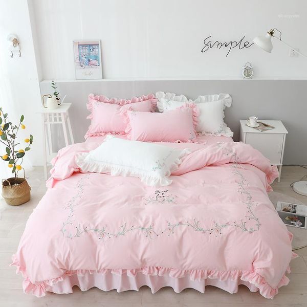 new cotton lace bedding set pink duvet cover set bed linen embroidered princess bed skirt twin full king flower bedclothes1
new cotton lace bedding set pink duvet cover set bed linen embroidered princess bed skirt twin full king flower bedclothes1