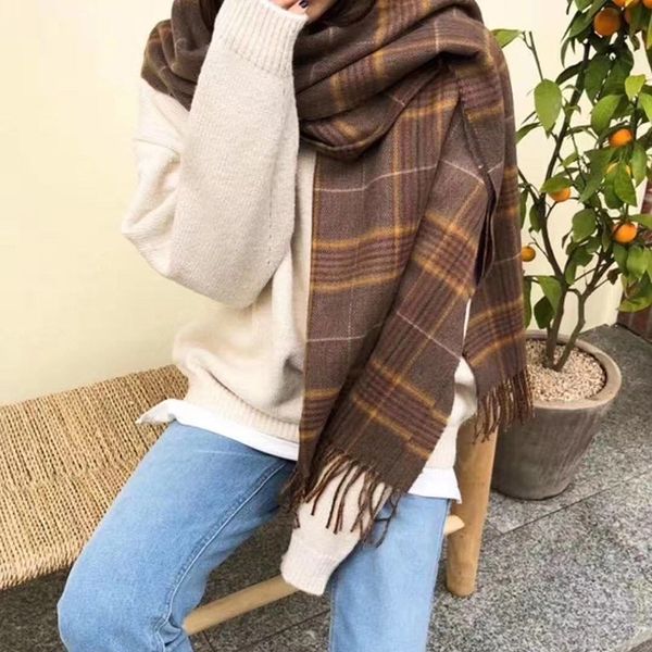 2021 new classic brand scottish plaid men and women winter warm fashion casual scarf imitation cashmere 5ab7, Blue;gray
2021 new classic brand scottish plaid men and women winter warm fashion casual scarf imitation cashmere 5ab7, Blue;gray