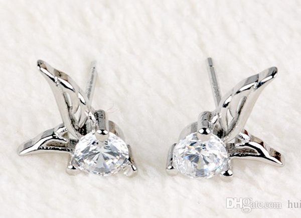 stud earrings wholesale fashion sterling silver zircon angel wing shaped ear studs earrings, Golden;silver
stud earrings wholesale fashion sterling silver zircon angel wing shaped ear studs earrings, Golden;silver