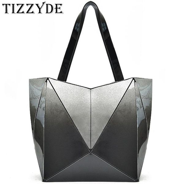 women's bag 2020 new ladies shoulder bag geometric zipper lingge technology sense folding handbag wzf240
women's bag 2020 new ladies shoulder bag geometric zipper lingge technology sense folding handbag wzf240