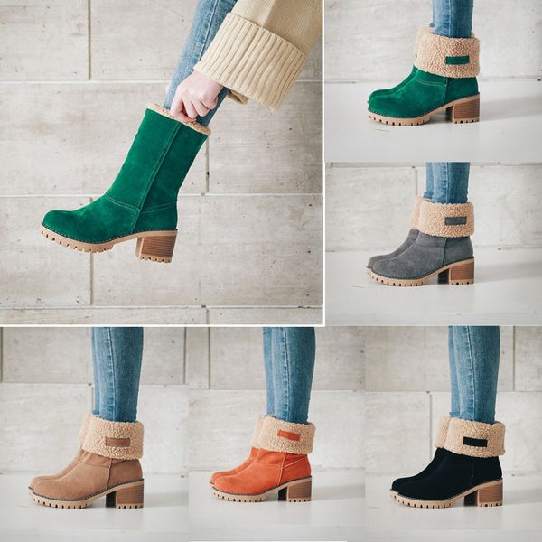 woman fur warm snow boots fashion square high heels black green boots women female winter shoes
woman fur warm snow boots fashion square high heels black green boots women female winter shoes