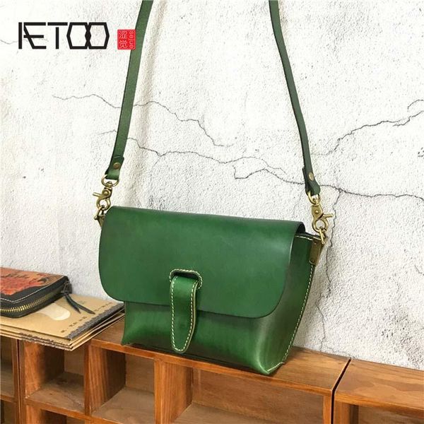 aetoo vegetable eucalyptus cream retro casual women bag hand-wipe color leather women's portable briefcase
aetoo vegetable eucalyptus cream retro casual women bag hand-wipe color leather women's portable briefcase