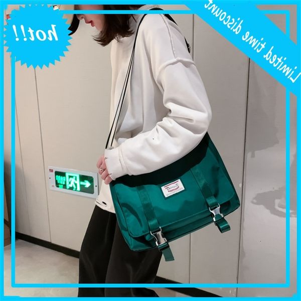 2020 new women's single shoulder messenger nylon waterproof soft surface large capacity student literature and art class postman bag
2020 new women's single shoulder messenger nylon waterproof soft surface large capacity student literature and art class postman bag