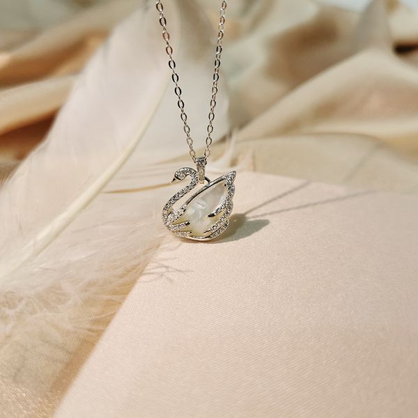 fashion s925 sterling silver white shell swan necklace wild classic shell white swan pendant clavicle chain silver accessories wholesale fas
fashion s925 sterling silver white shell swan necklace wild classic shell white swan pendant clavicle chain silver accessories wholesale fas