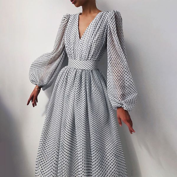 2021 mesh a-line women's evening dress polka dot deep v-neck puff sleeve female midi-length dresses elegant party lady clothes y0118, Black;gray
2021 mesh a-line women's evening dress polka dot deep v-neck puff sleeve female midi-length dresses elegant party lady clothes y0118, Black;gray