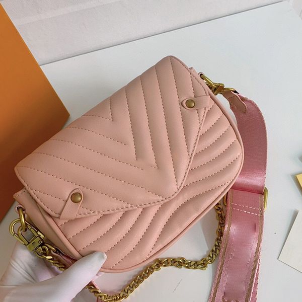 famous name handbag shoulder bag women 4 colours soft versatile chain letter decoration leather women luxurys designers bags 2020 handbag
famous name handbag shoulder bag women 4 colours soft versatile chain letter decoration leather women luxurys designers bags 2020 handbag