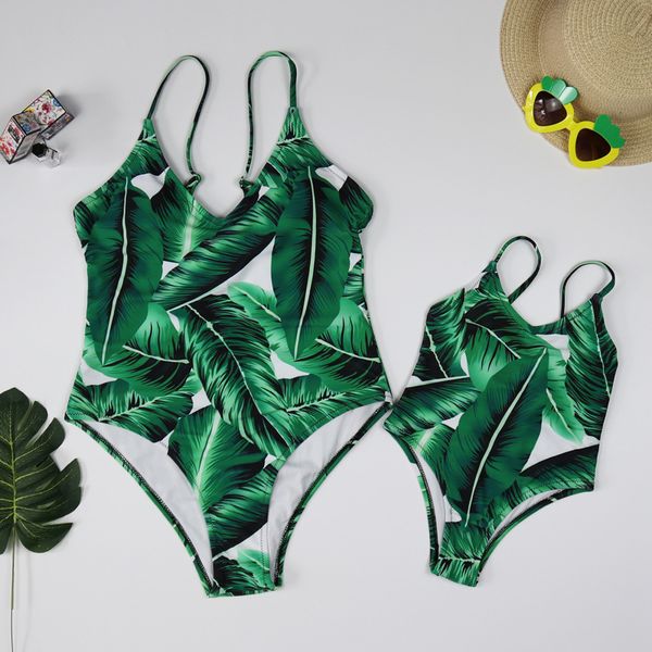 tianyang 2020 new parent child strap one piece mother daughter swimsuit bikini, White;black
tianyang 2020 new parent child strap one piece mother daughter swimsuit bikini, White;black