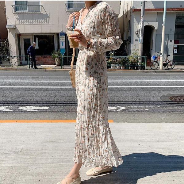 elegant ruched floral print women autumn dress v-neck full sleeve female long dresses spring chiffon vestidos1, Black;gray
elegant ruched floral print women autumn dress v-neck full sleeve female long dresses spring chiffon vestidos1, Black;gray