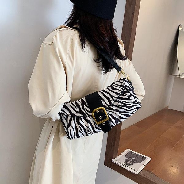 french panelled pattern women 2020 new pleated armpit shoulder bag crossbody phone packet fashion casual bags b644
french panelled pattern women 2020 new pleated armpit shoulder bag crossbody phone packet fashion casual bags b644
