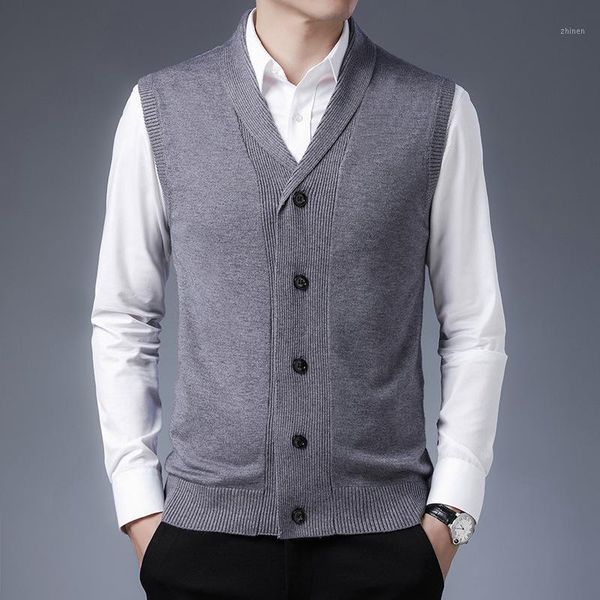 shawl collar v neck sweater men sleeveless button down cardigan waistcoat slim fit vest 2020 autumn new korean clothes fashion1, Black;white
shawl collar v neck sweater men sleeveless button down cardigan waistcoat slim fit vest 2020 autumn new korean clothes fashion1, Black;white
