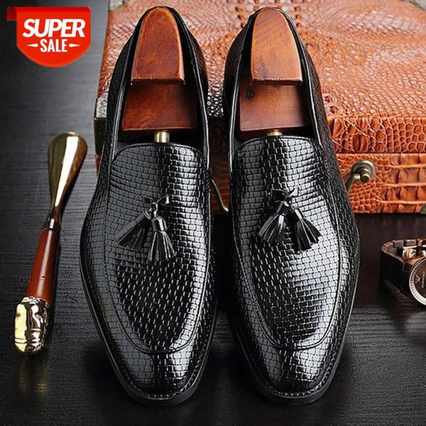 casual shoes men leather fashion tassel plus size 38-48 loafers men slip-on male office shoes superstar weave 2019 spring autumn #085q, Black
casual shoes men leather fashion tassel plus size 38-48 loafers men slip-on male office shoes superstar weave 2019 spring autumn #085q, Black