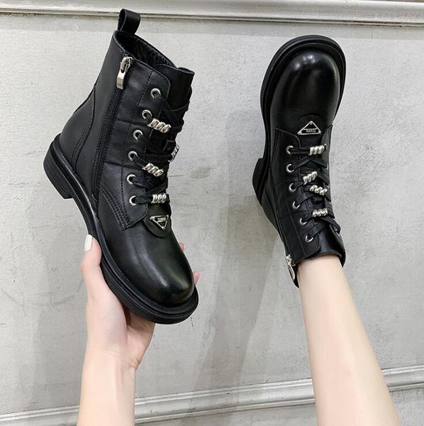 2021 women new first layer cowhide short boots net red handsome all-match british women's boots, Black
2021 women new first layer cowhide short boots net red handsome all-match british women's boots, Black