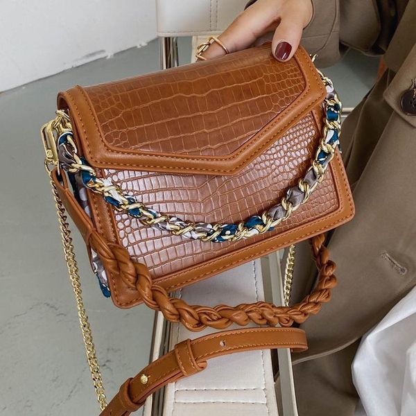 alligator pattern women's shoulder bag retro designer handbag small square crossbody bag
alligator pattern women's shoulder bag retro designer handbag small square crossbody bag