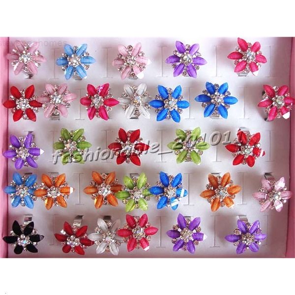 flower silver resin rhinestone jewelry p 50factory rings r0041, Golden;silver
flower silver resin rhinestone jewelry p 50factory rings r0041, Golden;silver