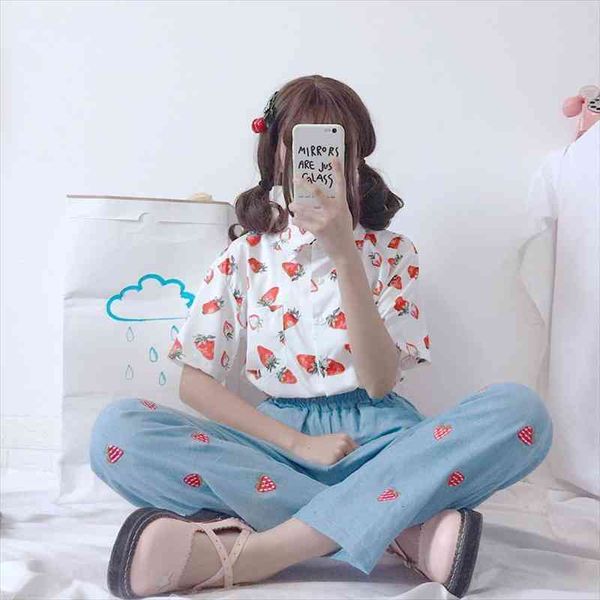 Womens Shirts Japan Kawaii Ladies Vintage Super Fruit Strawberry Print Shirt Female Korean Punk Harajuku Clothing For Women, White
Womens Shirts Japan Kawaii Ladies Vintage Super Fruit Strawberry Print Shirt Female Korean Punk Harajuku Clothing For Women, White
