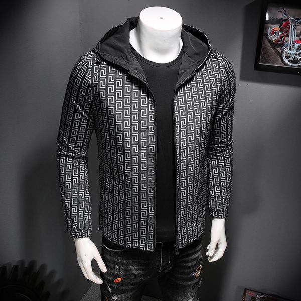 2020 european and american style spring men's slim jacket with leather embroidery jacket korean style slim hooded jacket top, White;black
2020 european and american style spring men's slim jacket with leather embroidery jacket korean style slim hooded jacket top, White;black