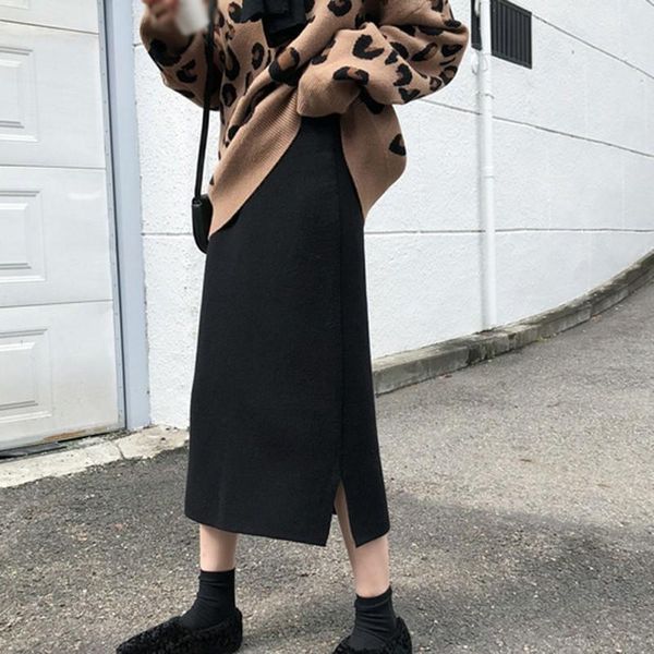 women autumn winter skirts korean style elegant solid color slim mid-length knitted skirt high waist casual skirts, Black
women autumn winter skirts korean style elegant solid color slim mid-length knitted skirt high waist casual skirts, Black