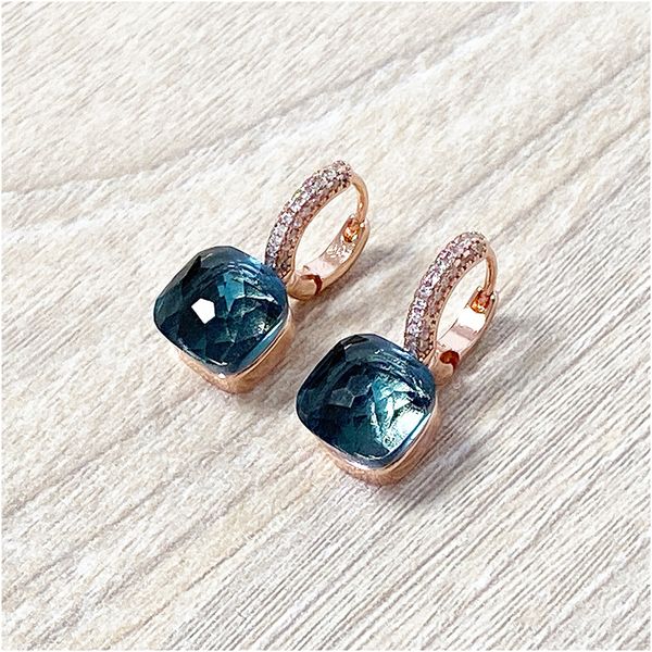 2020 new crystal rhinestone earrings women rose gold hoop earrings fashion jewelry earrings for women with box with stamp ship, Golden;silver
2020 new crystal rhinestone earrings women rose gold hoop earrings fashion jewelry earrings for women with box with stamp ship, Golden;silver