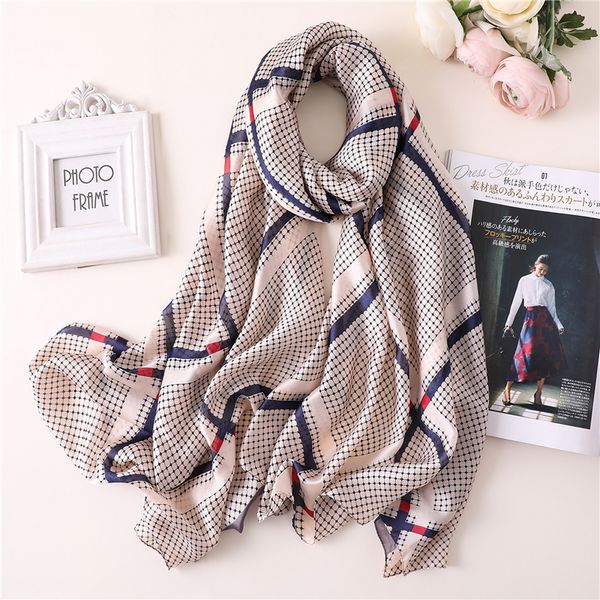 2020 new summer silk scarves for women fashion print shawls and wraps lady hijabs foulard bandana female pashmina beach stolesx1016, Blue;gray
2020 new summer silk scarves for women fashion print shawls and wraps lady hijabs foulard bandana female pashmina beach stolesx1016, Blue;gray