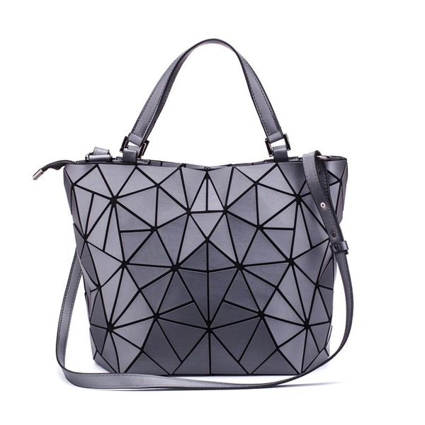 2020 нового geometic женщина плеча сумки bucket bag алмазного plain складные сумки складные сумки pu вскользь tote бао сумка
2020 нового geometic женщина плеча сумки bucket bag алмазного plain складные сумки складные сумки pu вскользь tote бао сумка