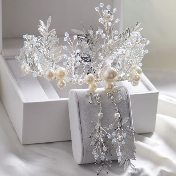 nheaddress baroque bride earrings series of crown sweet white yarn super fairy atmosphere luxury european style hair accessories, Silver
nheaddress baroque bride earrings series of crown sweet white yarn super fairy atmosphere luxury european style hair accessories, Silver