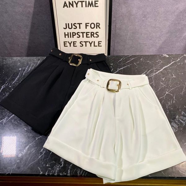 wide leg white shorts women 2020 summer new metal belt wrinkle-holding trousers leg side thin three-point suit shorts, White;black
wide leg white shorts women 2020 summer new metal belt wrinkle-holding trousers leg side thin three-point suit shorts, White;black