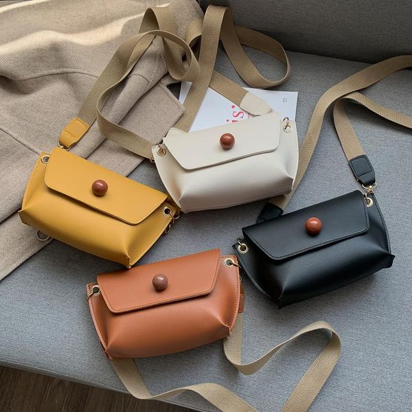 chic retro small bag on spring/summer women's new 2020 fashion korean version of fashion versatile one-shoulder cross-body
chic retro small bag on spring/summer women's new 2020 fashion korean version of fashion versatile one-shoulder cross-body