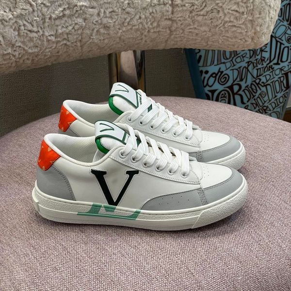 women and men's shoes scasual sneaker couples contracted unique design shoe with box, Red;white
women and men's shoes scasual sneaker couples contracted unique design shoe with box, Red;white