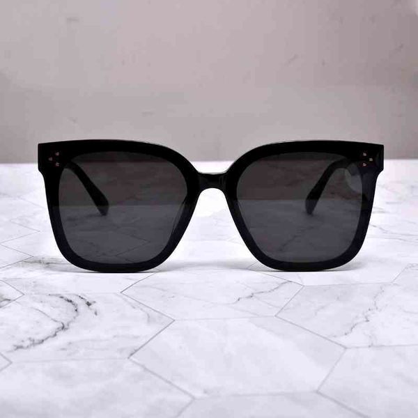 2021 new trend fashion gm sunglass square sunglass men's and women's fashion sunglass 17, White;black
2021 new trend fashion gm sunglass square sunglass men's and women's fashion sunglass 17, White;black