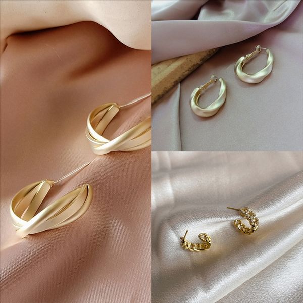 gjhz eardrop woman ear colors long earring gold plate with diamonds metal tassels earrings exaggeration two, Golden
gjhz eardrop woman ear colors long earring gold plate with diamonds metal tassels earrings exaggeration two, Golden