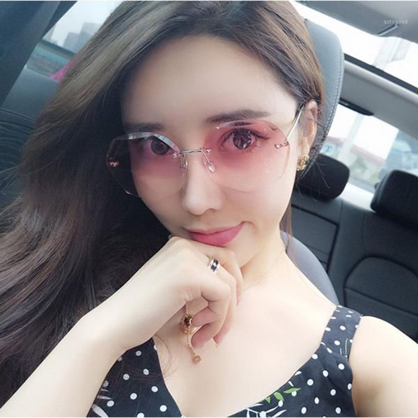 sunglasses polygon women rimless sun glasses for female alloy frames 2021 brand designer fashion woman elegant luxury1, White;black
sunglasses polygon women rimless sun glasses for female alloy frames 2021 brand designer fashion woman elegant luxury1, White;black