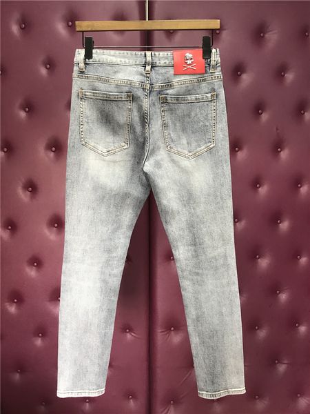 high new vintage 2021 embroidered cotton jeans denim comfort pants 28-38 # n406 1v4u, Blue
high new vintage 2021 embroidered cotton jeans denim comfort pants 28-38 # n406 1v4u, Blue