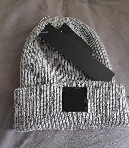 fashion spring winter hats for men women knitted beanie wool hat man knit bonnet beanies hip-hop gorro thicken warm cap, Blue;gray
fashion spring winter hats for men women knitted beanie wool hat man knit bonnet beanies hip-hop gorro thicken warm cap, Blue;gray