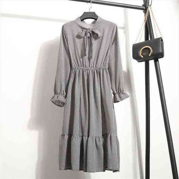 accept waist lace knitted dress ladies sweet flower mid-length print dotted dress, Black;gray
accept waist lace knitted dress ladies sweet flower mid-length print dotted dress, Black;gray