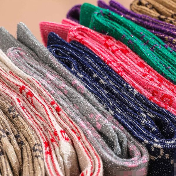 letter jacquard underwear golden silk knitted women socks ladies stockings high quality, Black;green
letter jacquard underwear golden silk knitted women socks ladies stockings high quality, Black;green