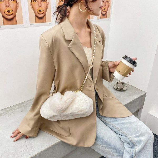 luxury designer soft fur handbags autumn and winter solid color chains crossbody shoulder bag fashion female travel hobos bags
luxury designer soft fur handbags autumn and winter solid color chains crossbody shoulder bag fashion female travel hobos bags