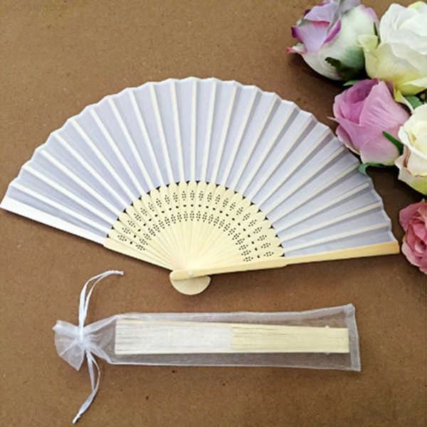 folding white elegant hand fan silk with organza bag wedding & party favors gift epacket
folding white elegant hand fan silk with organza bag wedding & party favors gift epacket